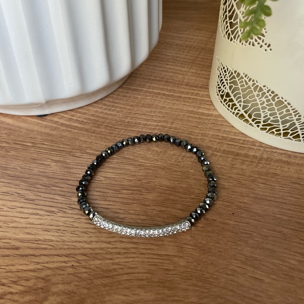 Lia Sophia “Ionize” Stretch Bracelet